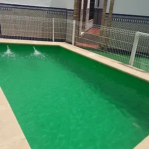 El Patio De La Piscina Apartamento