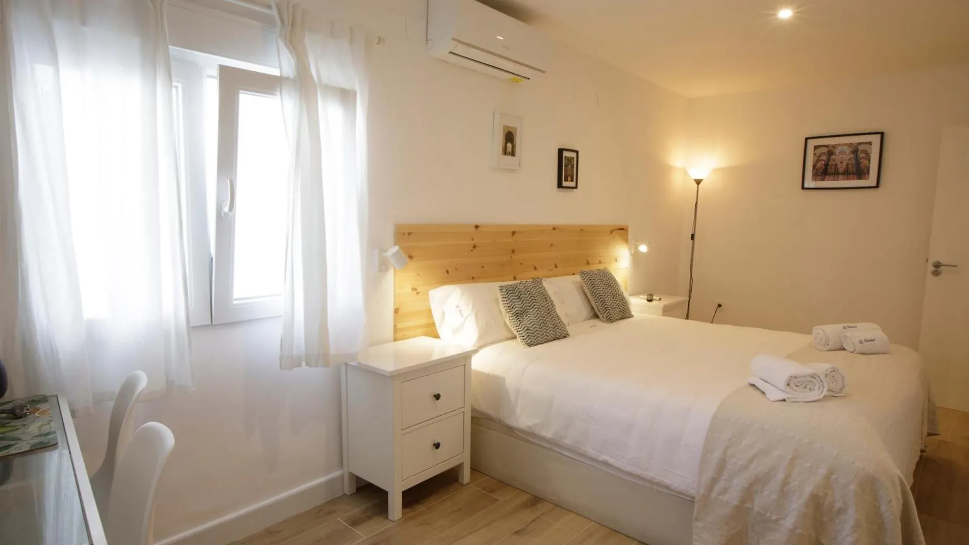 Bed and breakfast La Trinidad Cordoba - Great Location Couette-café